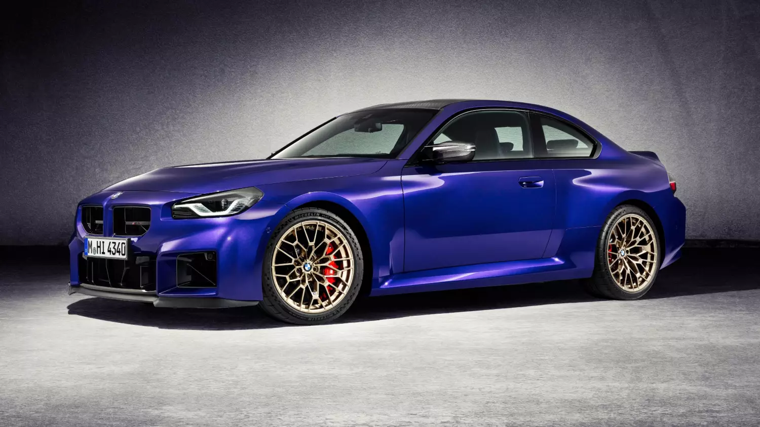 BMW M2 CS 