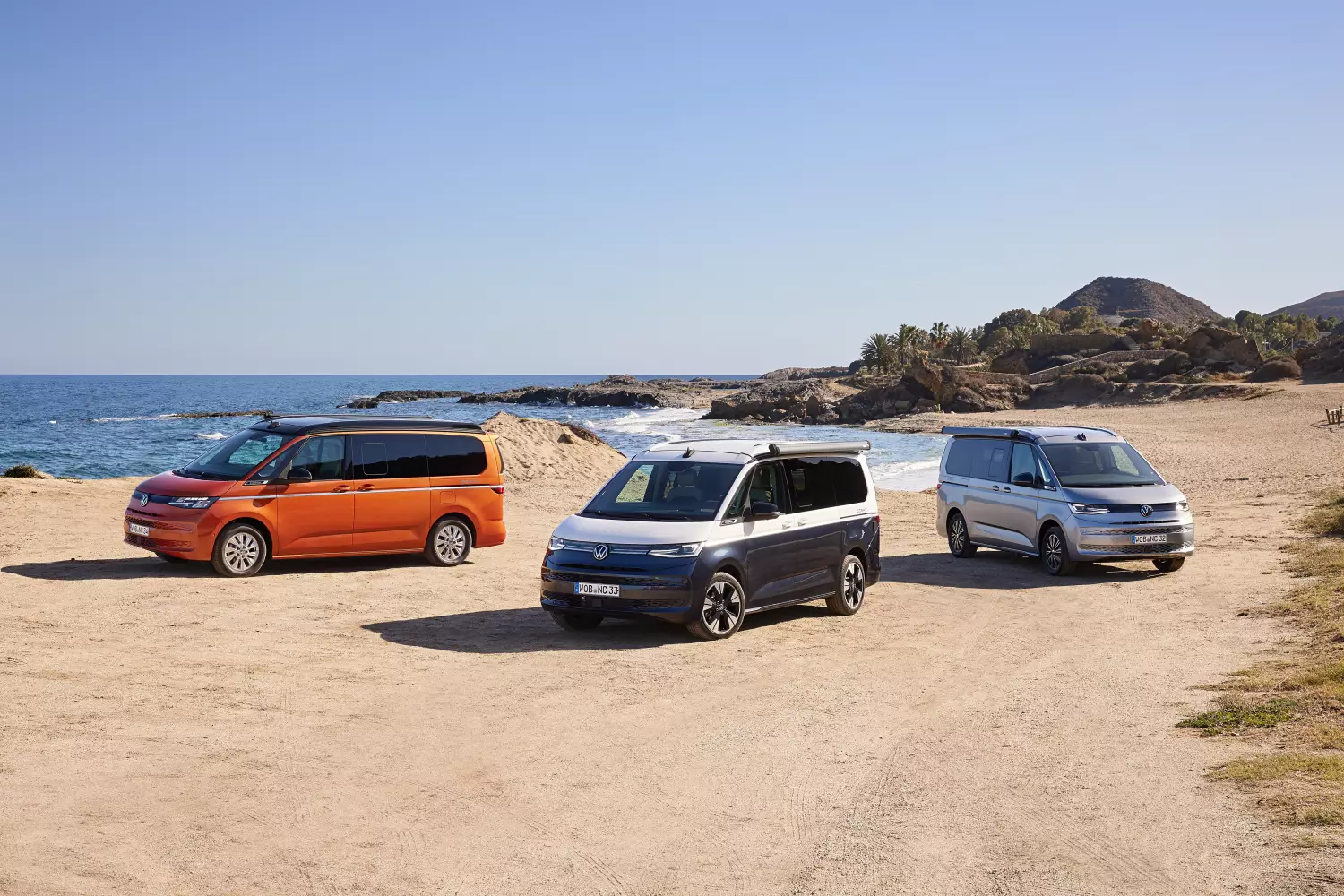 Volkswagen California nowej generacji z drzwiami po obu stronach
