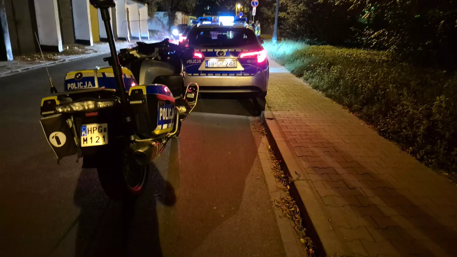 Z kluczykami w ręku świadek wsiadł do swojego samochodu i wrócił na miejsce stłuczki.